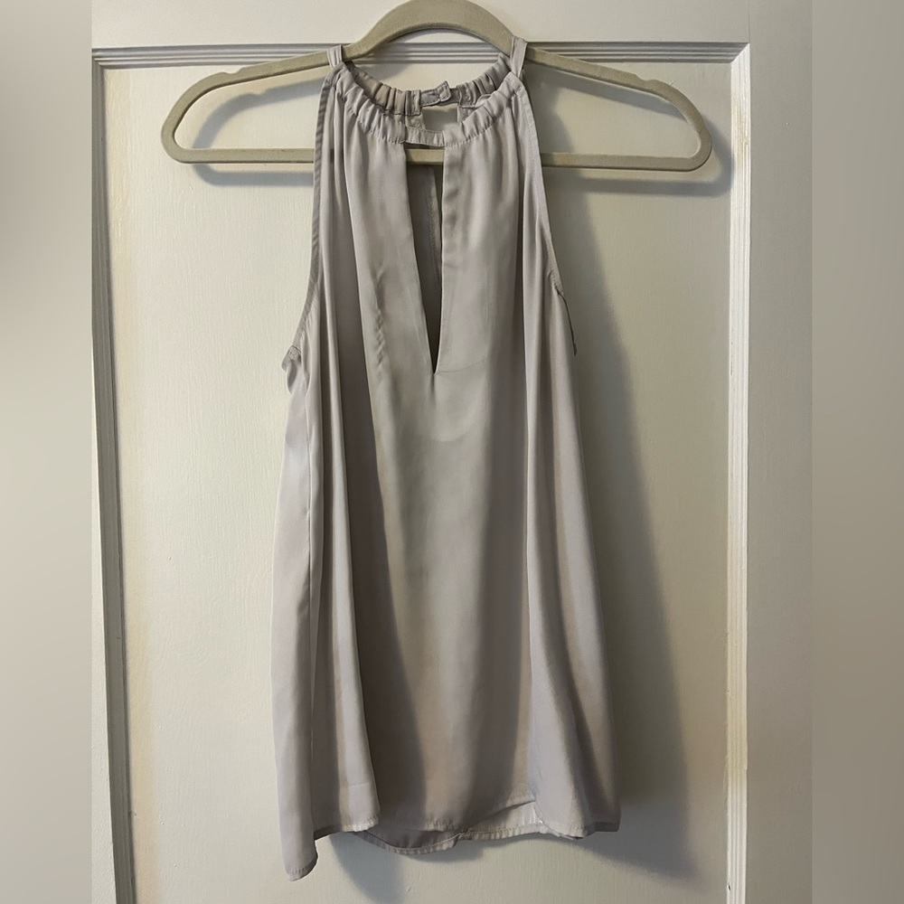 BB Dakota silver top